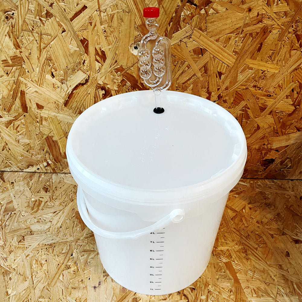 Bubbler Airlock with Red Cap - For Demi-John or Fermenting Buckets