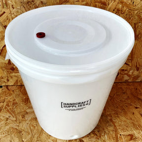 33 Litre HS Fermentation Brewing Bucket + Lid with Grommet for Airlock