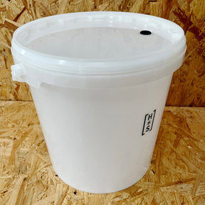 10 Litre Fermentation Brewing Bucket & Lid with Grommet for Airlock - White with Litre Markings