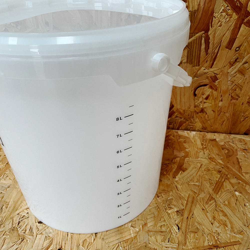 10 Litre Fermentation Brewing Bucket & Lid with Grommet for Airlock - White with Litre Markings